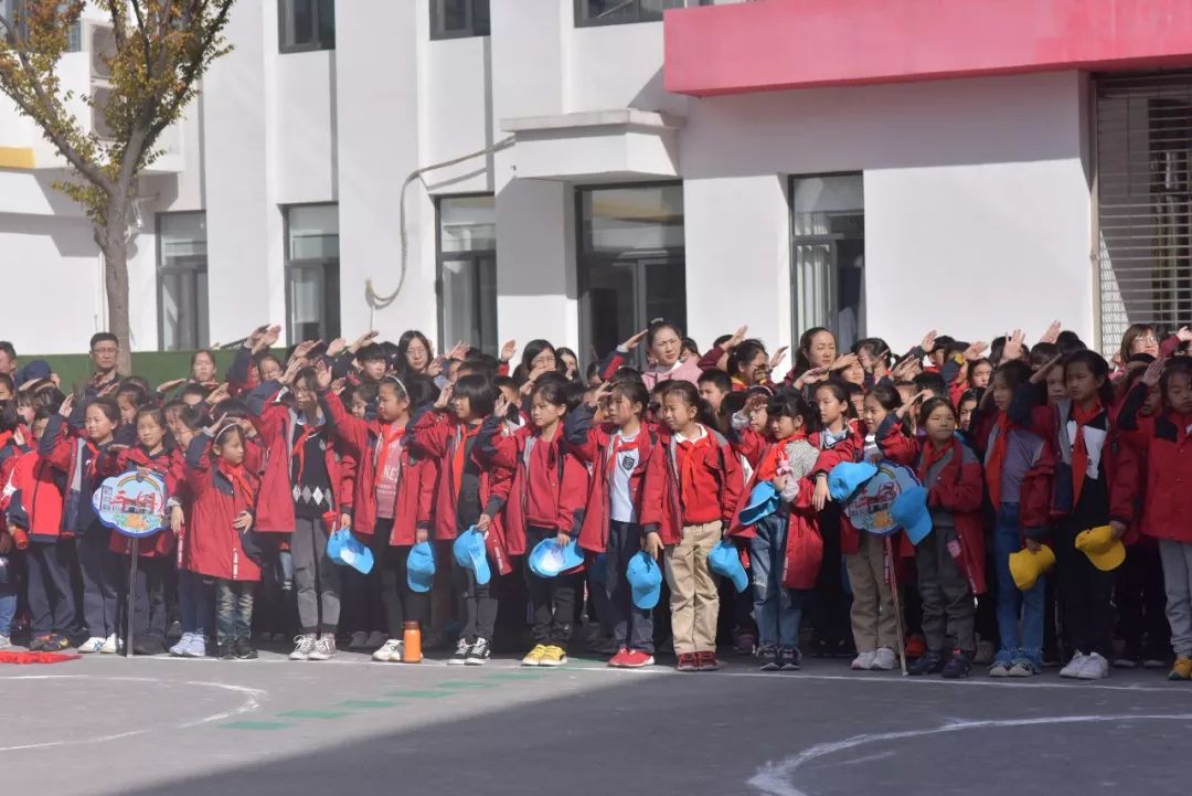 阳光体育魅力校园海门中南国际小学举行2019年秋季技能运动会