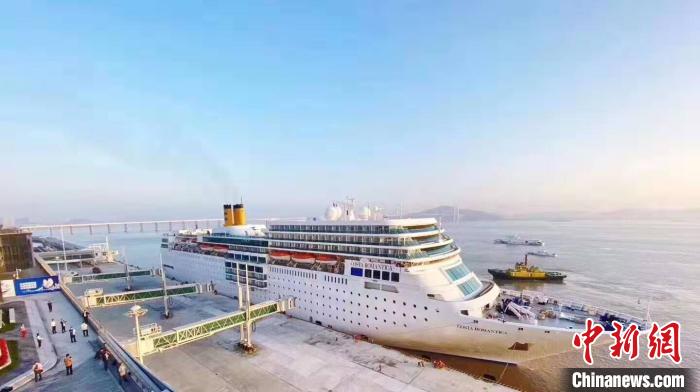 中国规模最大邮轮母港综合体开港运营位于大湾区地理几何中心