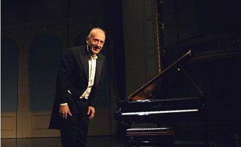 世界钢琴家排名_顶级钢琴家排名