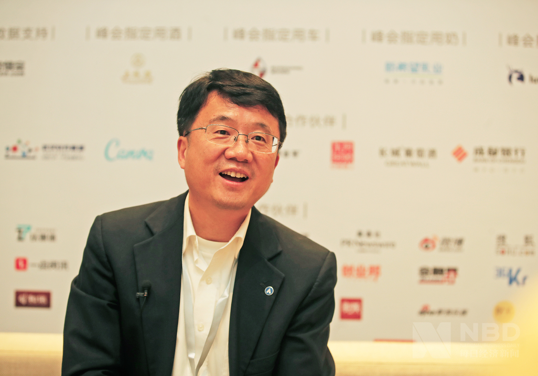 专访光峰科技董事长李屹：科创企业要积极应对“专利战”才能赢得尊敬