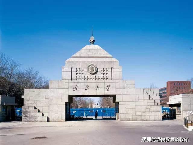 我国建筑领域的“十大名校”，清华稳居榜首，“双非”高校有上榜