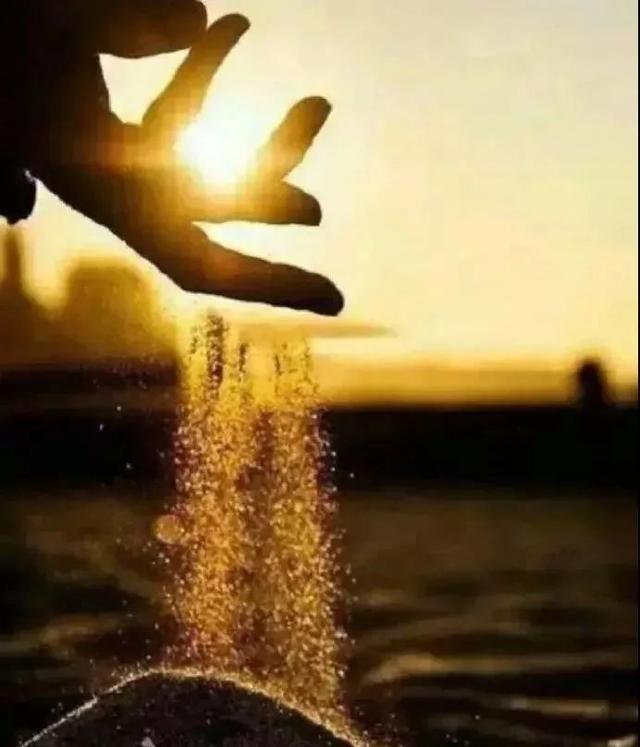 怎么才能让自己变得大气 7b0b402375ee4a498b19a7813a912ae9.jpeg