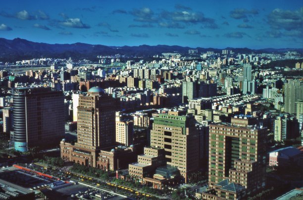 台湾人均gdp这么高却感觉_台湾gdp全球排名(3)