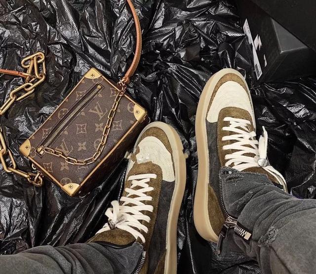 ȫ���ֵ�Ĵ��ư������ļ���?