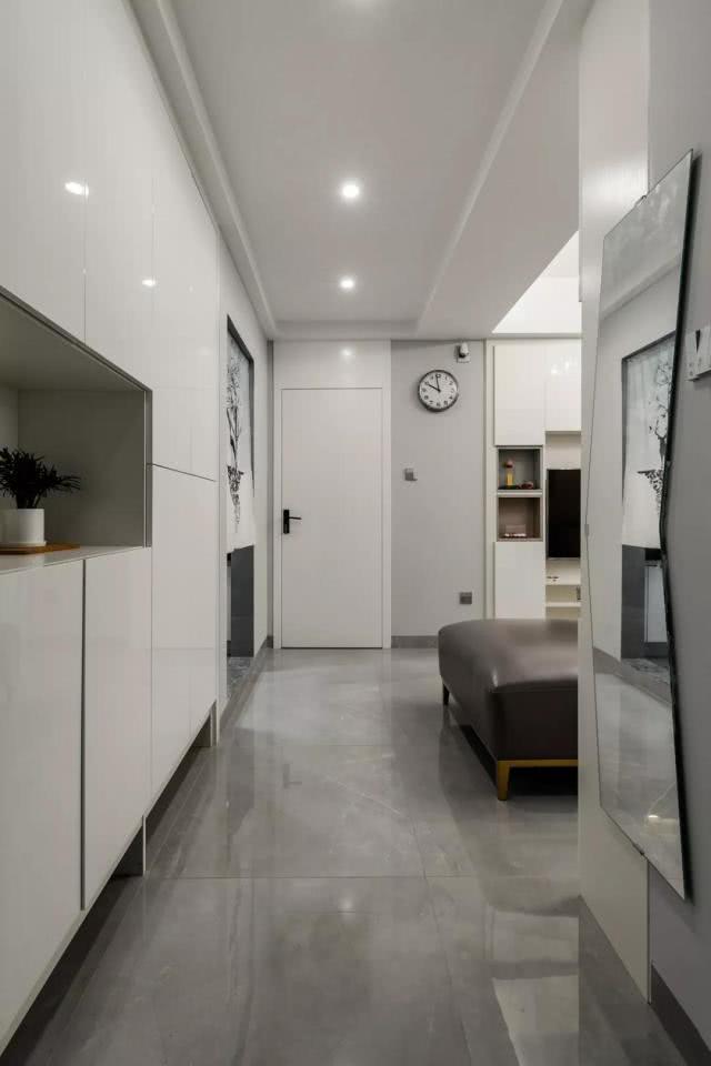 入户玄关效果图现代简约风 e1ec93cf9b3f430f9cfb69dc98cdf061.jpeg