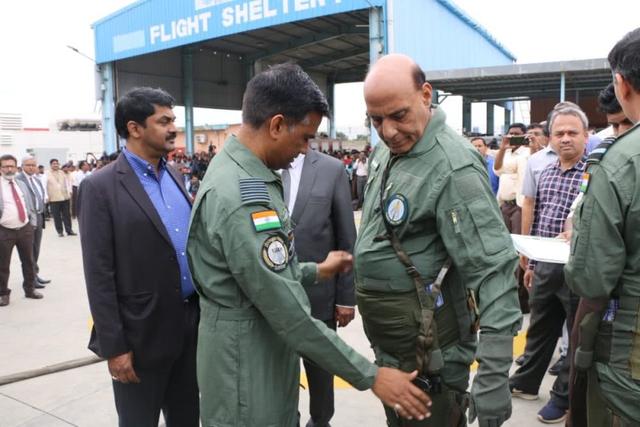 蜀中行：印度国防部长表示，印度已经达到向世界出口战斗机的水平