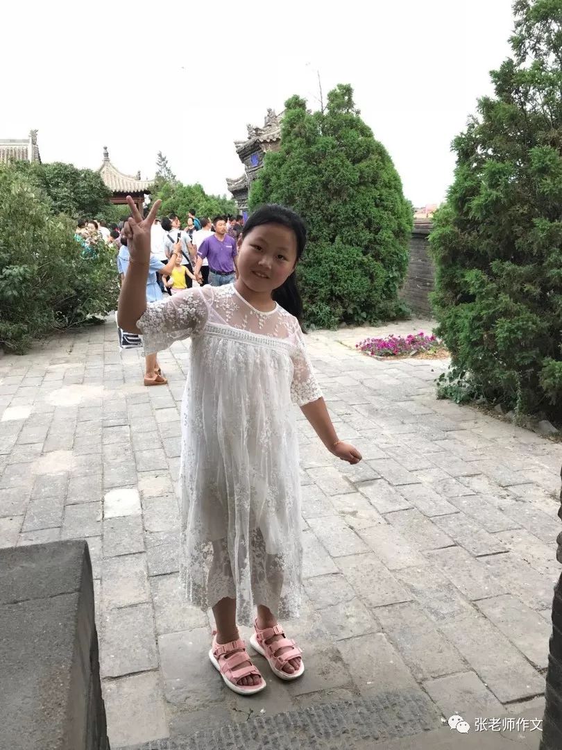 应县四小四3班张若琪我追赶春天