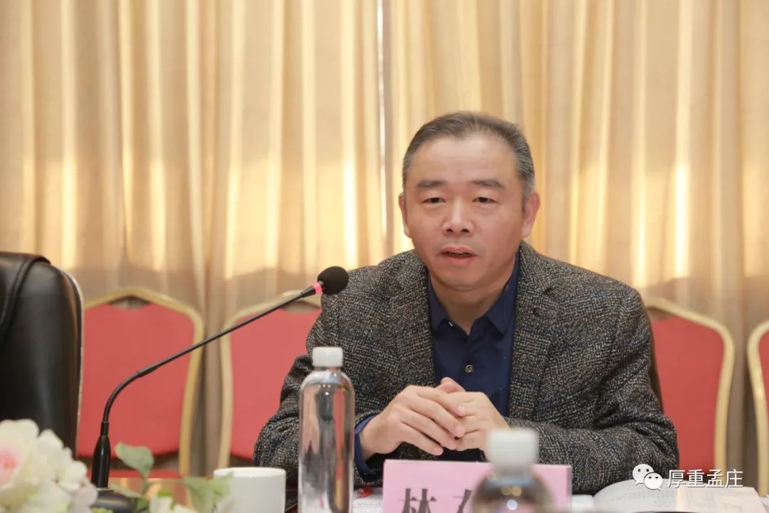 为辉县孟庄这个地方专家召开了座谈会