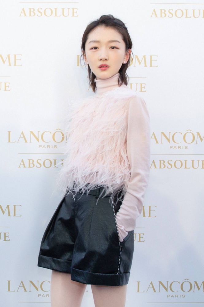 如何让自己有女人味 60e9d49aa41744988823e6bf1f280056.png