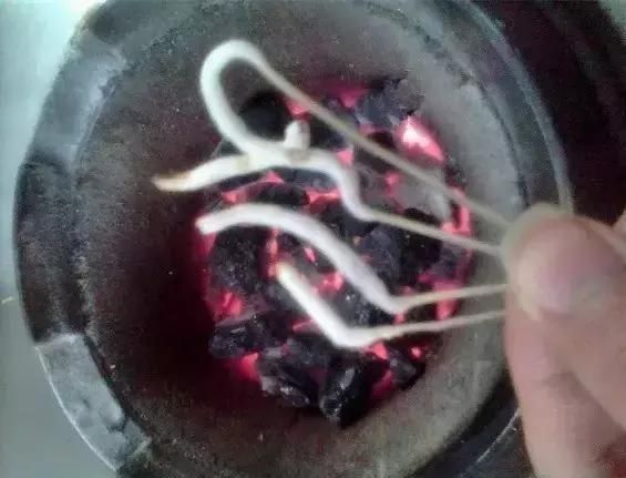 丝是怎么量出来的 a2ceec71a610483e8c634c2efc5c2ad4.jpeg