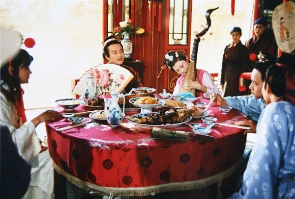 宝玉什么成语_秦钟与宝玉是什么关系