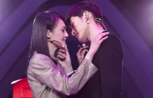 张翰郑爽同台无望?芒果台跨年演唱会拟邀嘉宾