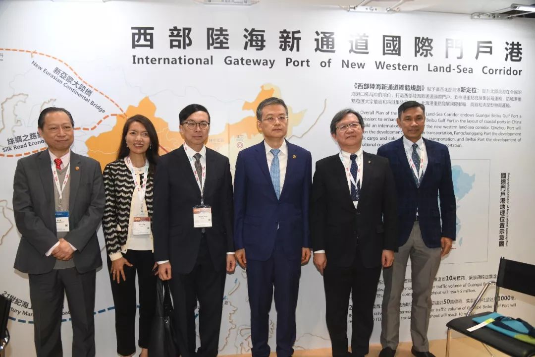 北部湾经济总量和香港_香港经济现状对比图
