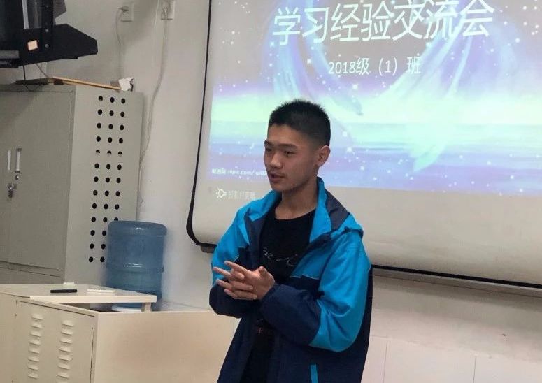 刘书彤殷培瑜王禹来陆馨语牟子翔陈冠宇刘怡彤曹颖张可馨聂凯迟海超高