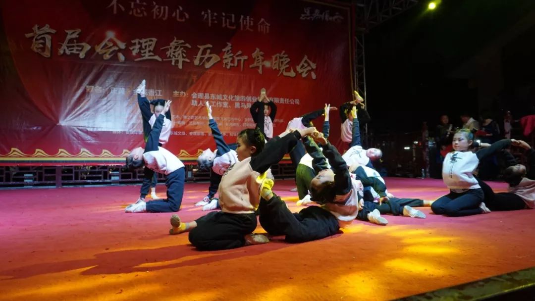 452ff2dabb9749c9ac0c4c782dd80191.jpeg