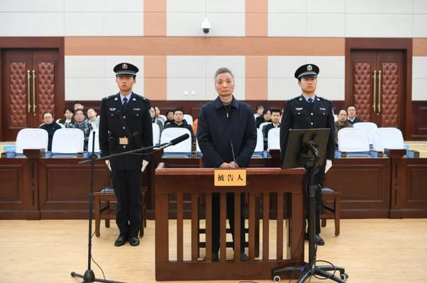 山东驻京办原主任窦玉明受贿案开庭被控收受920余万