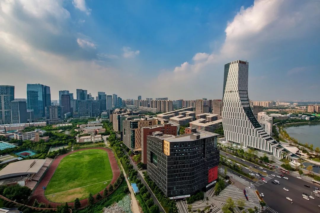 茅台gdp第三大城市_茅台成中国第三大城市(3)