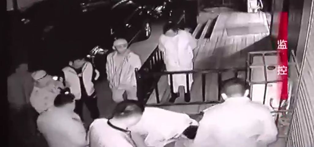 文章配图
