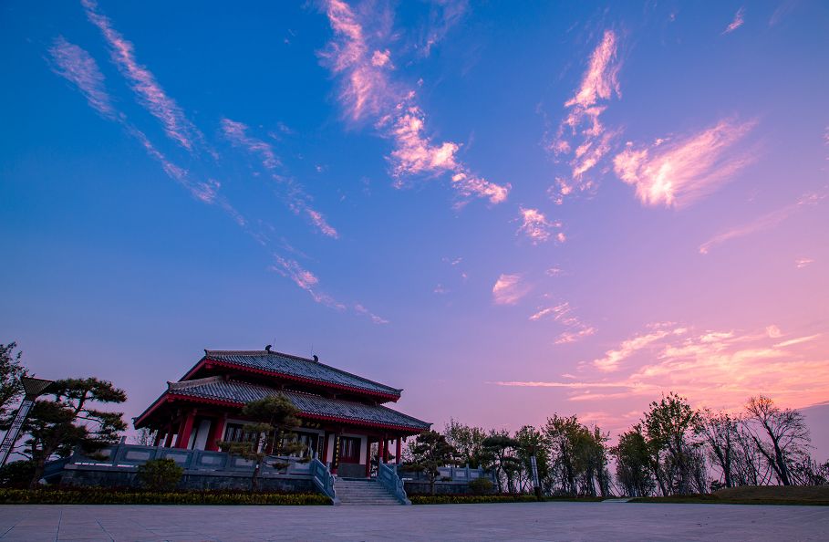 鄢陵鹤鸣湖许昌人的后花园