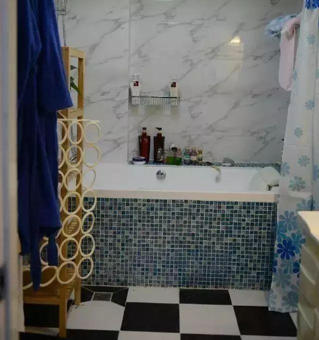 老公不顾全家反对买了复式楼，看这“砖砌浴缸”会刷新你的三观！