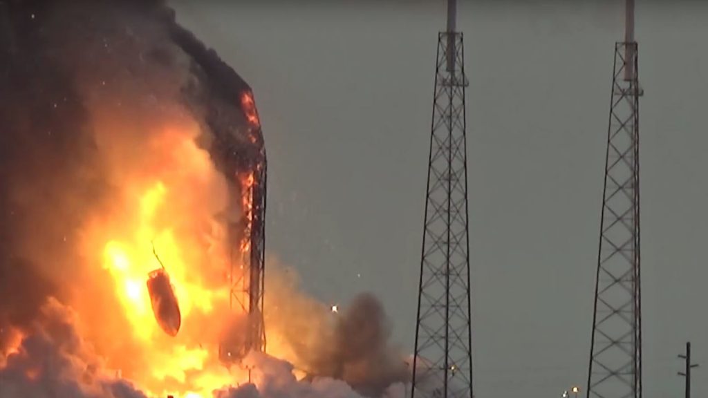 SpaceX火箭爆炸！罗永浩12月3日举办“老人与海”黑科技发布会