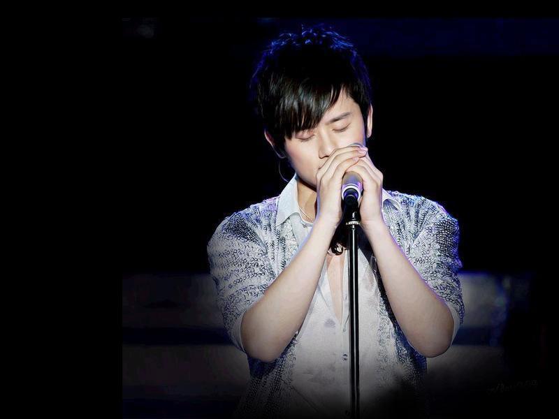 什么样的人喜欢听张杰的歌 7c5aa38201314ac18650ba1afcc723f7.jpeg