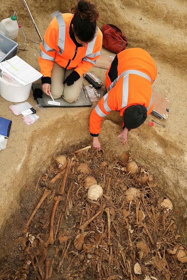 法国发现新石器时代的地下墓葬 可追溯到公元前3000多年_考古研究所