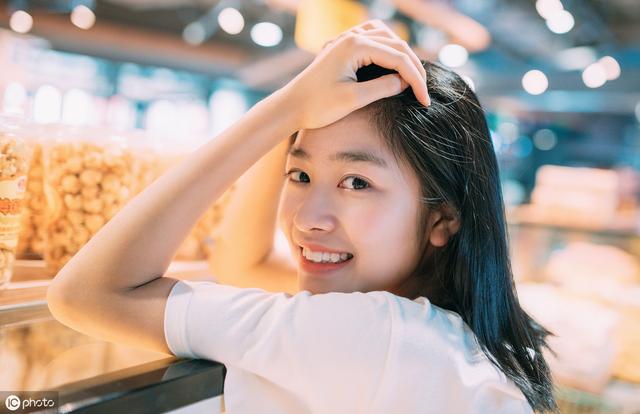 怎么夸老婆有魅力 9e0b133300294985bd9363f2ed1d9cfb.jpeg