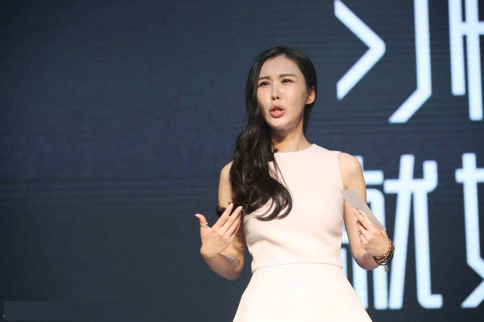 如何看待王石说年轻人别老想着赚钱,应该先去