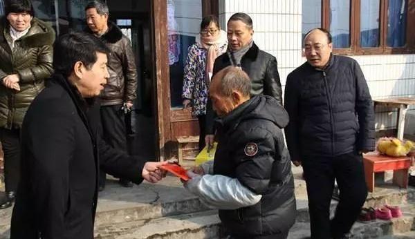 老王多有钱 db8e0b6104534bdfad679831cbcff473.jpeg