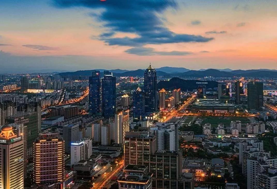 全国2020gdp排名城市_中国gdp变化图