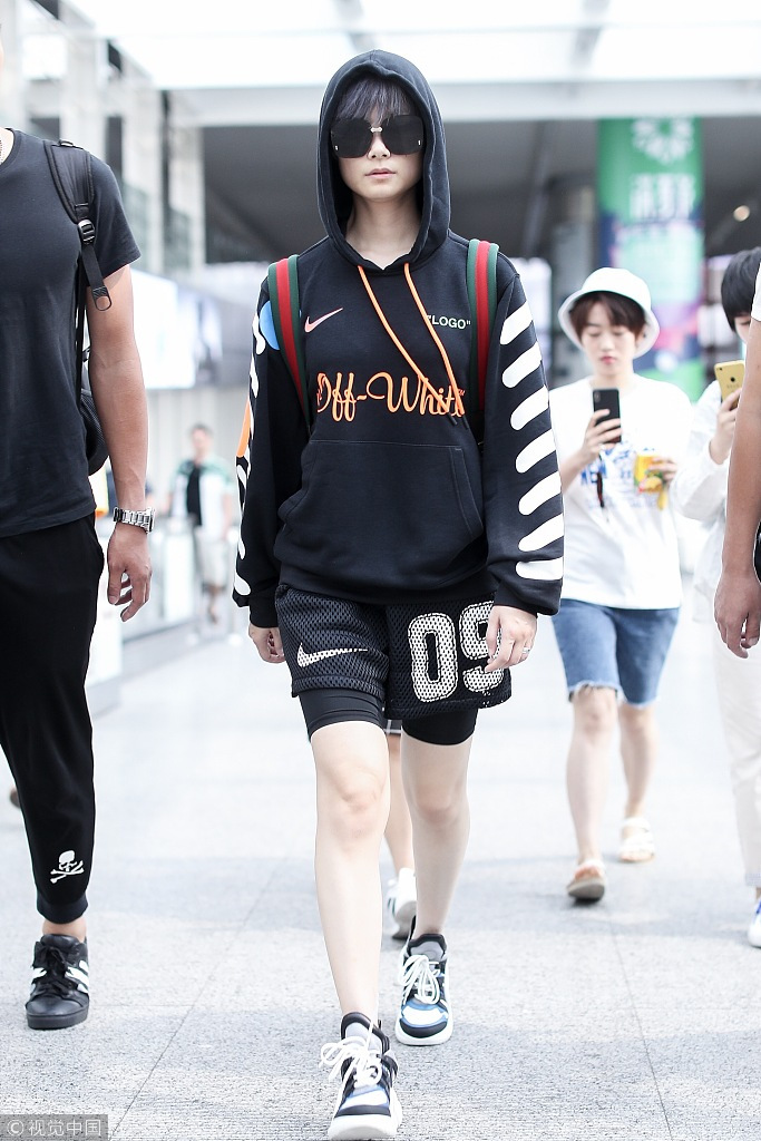 同款老爹针织衫 78a778451fa54bf98a0ccb61287db563.png