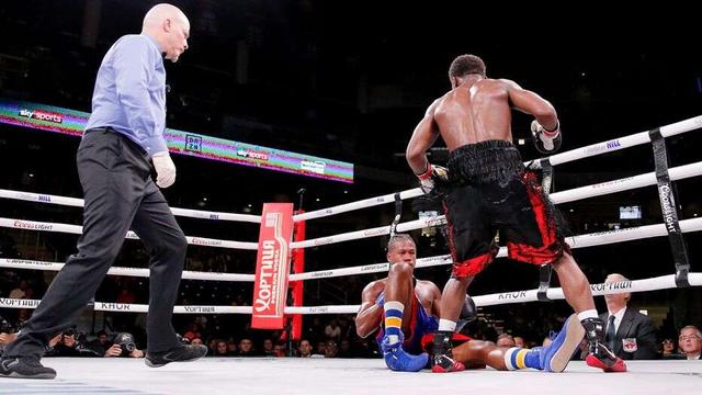 又一位拳王被打死!26岁美女拳王死在擂台,中国