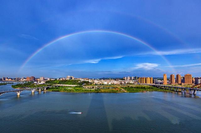 高坪区经济总量_南充市高坪区医院(2)