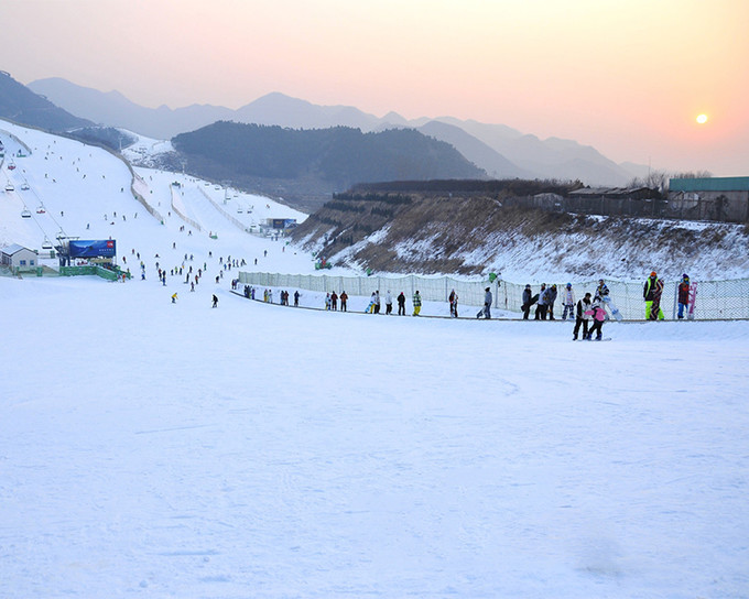 雷竞技RAYBET冬季滑雪进行时！国内8大高颜值滑雪胜地推荐你想去吗？(图10)