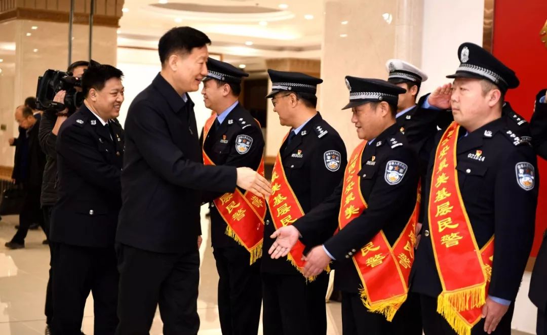 忻州市两民警荣获山西公安"最美基层民警"!还有两位获提名