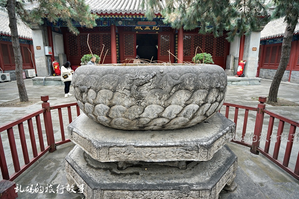 北京城最早的寺院，囚过宋钦宗迷过泰戈尔，藏多件国宝却少有人知