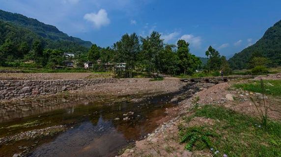 图说巴中美景大山深处的香格里拉泥溪梨园坝