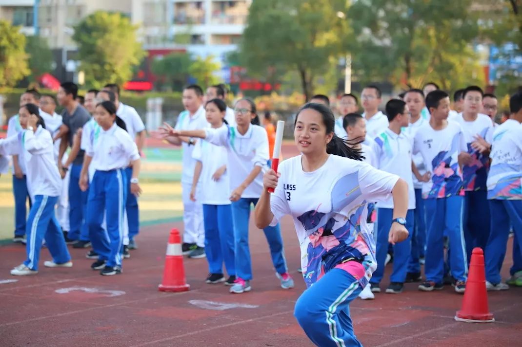 初中运动会图集|你奋力拼搏的样子,真美!