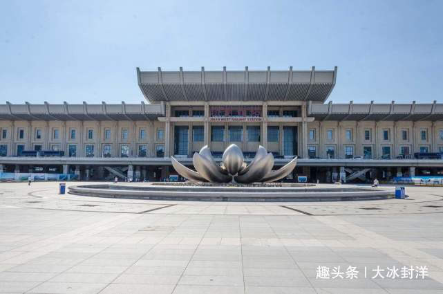 史上最丑的建筑设计 1ca835b5aa36492ab2ce5823737b280e.jpeg