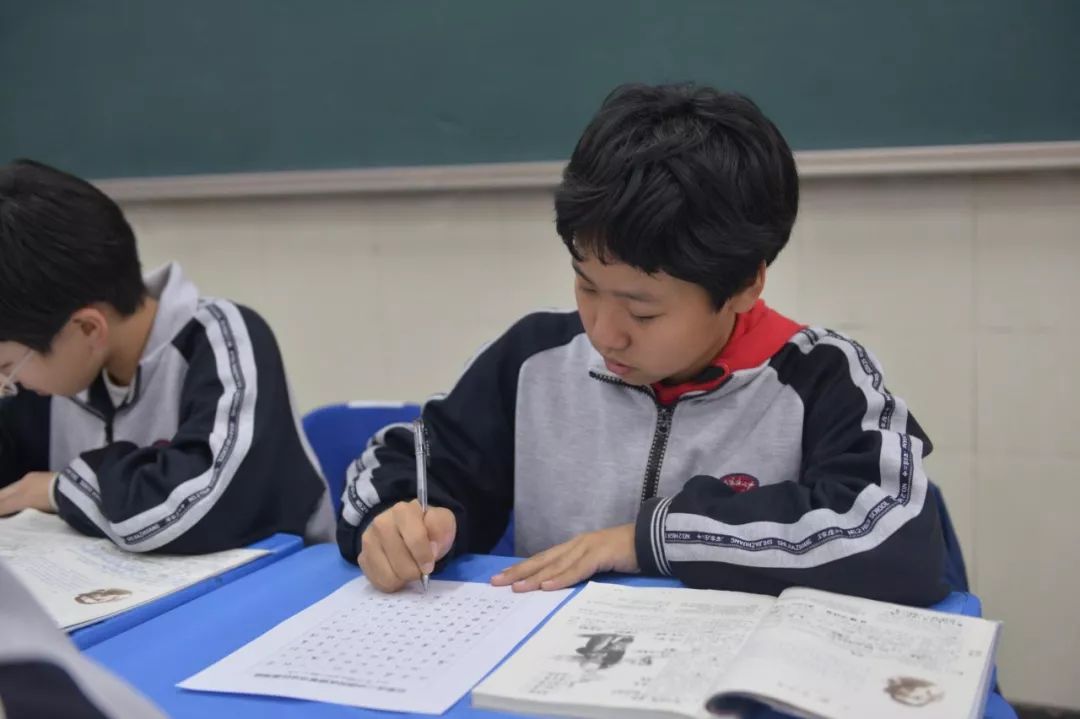 中获奖同学名单初一1班白天宇 景晓瑶 胡翱飒 邱霄晗 赵艺璇 王奕菲