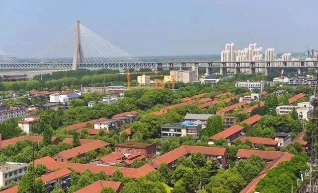 汉南gdp_武汉7个区跻身 千亿区 ,还有2个区GDP逼近千亿元(2)