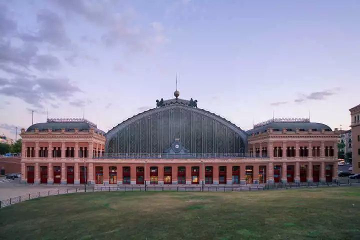 全国火车站排名_广州火车站图片