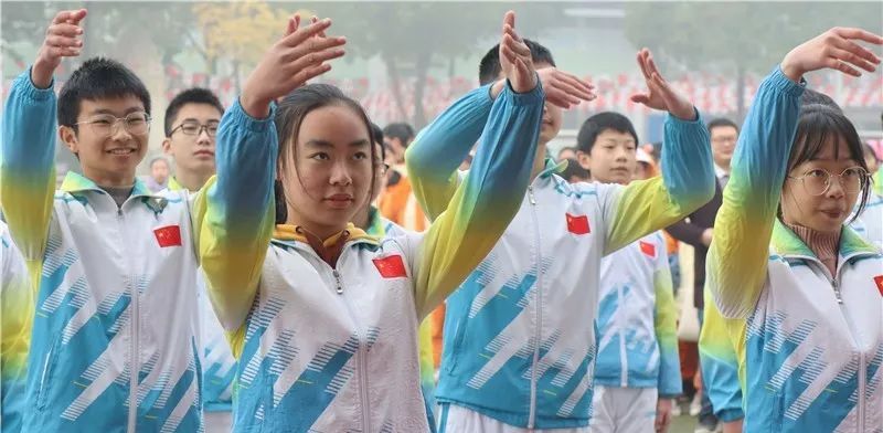 模仿十二生肖的舞蹈 c20fa6ae8a964901b72853b3b57ce1a8.jpeg