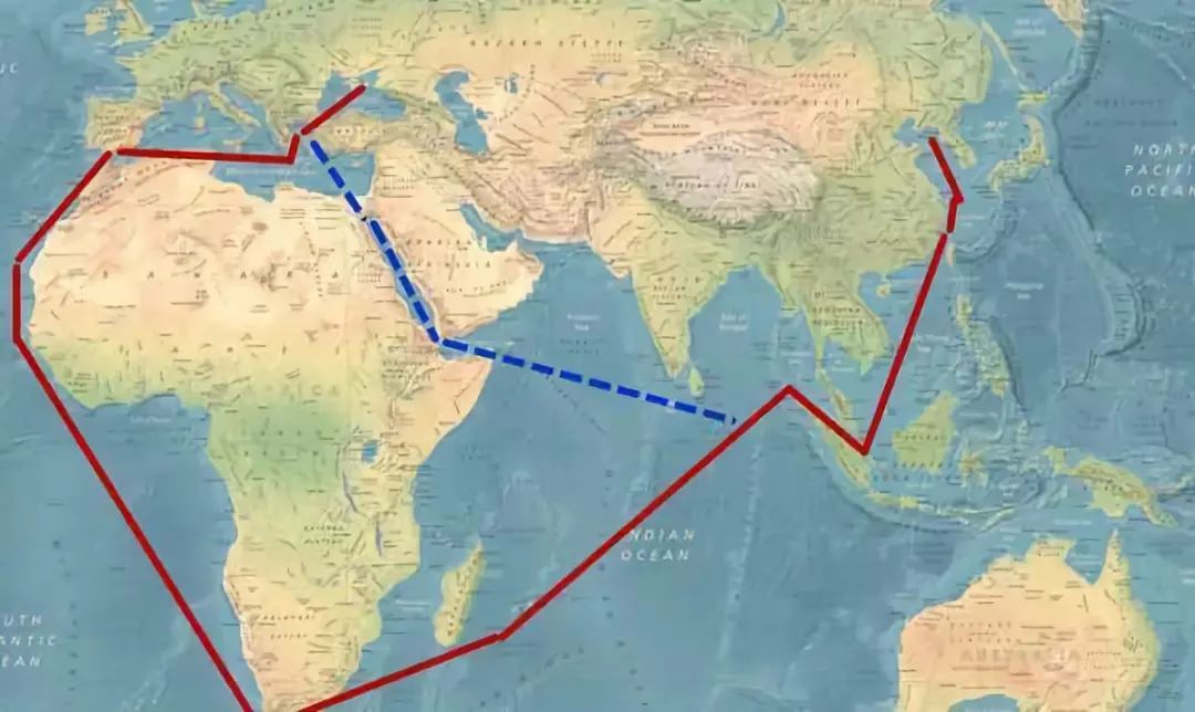 瓦良格号当年为啥宁愿多绕8000多公里，也不通过苏伊士运河回国呢？