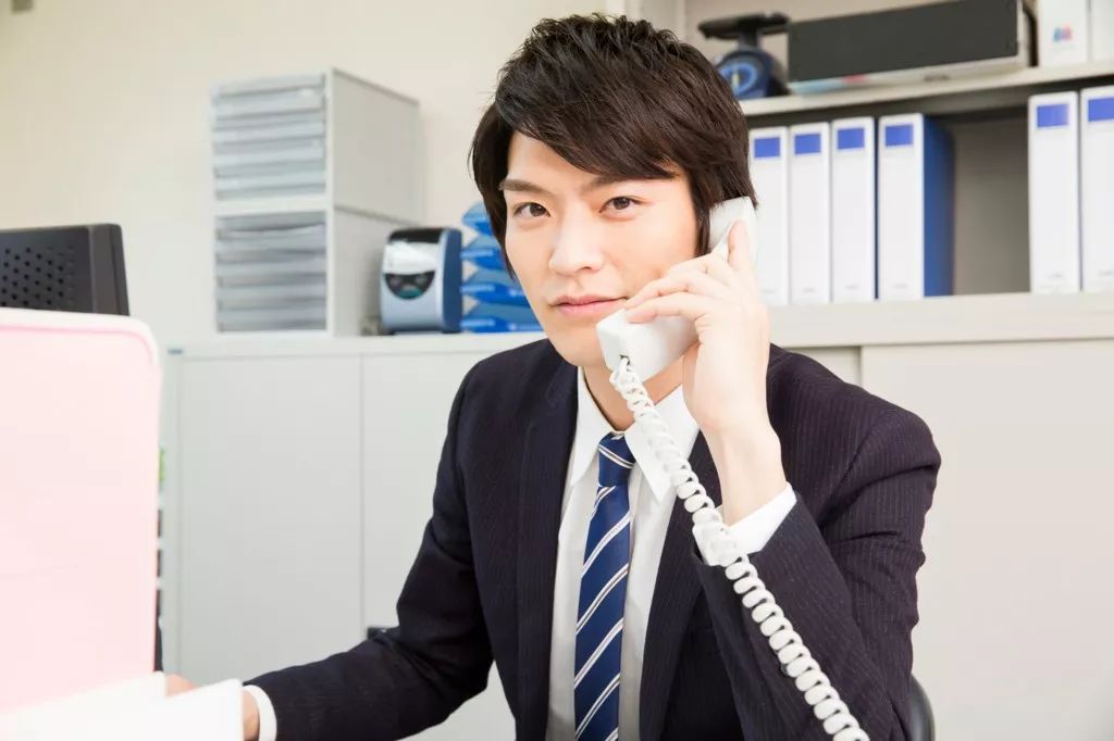 日本人打电话对话