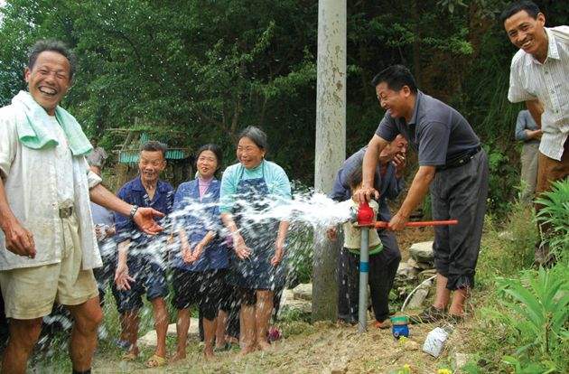 中国农村人口_[视频]我国农村人口为7.37亿占总人口56%