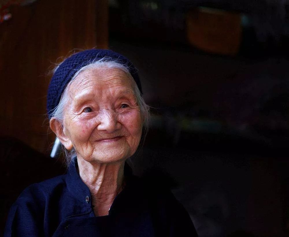 人口普查男人此女人多多少_2020人口普查多少人(3)