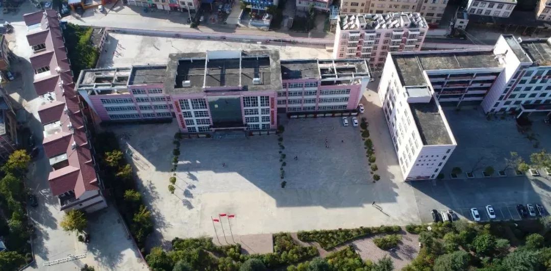 【高清航拍】 宣威九中