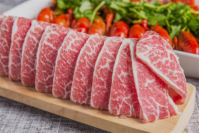天价“雪花肉”!日本1头牛168万人民币 是世界上最珍贵的牛肉